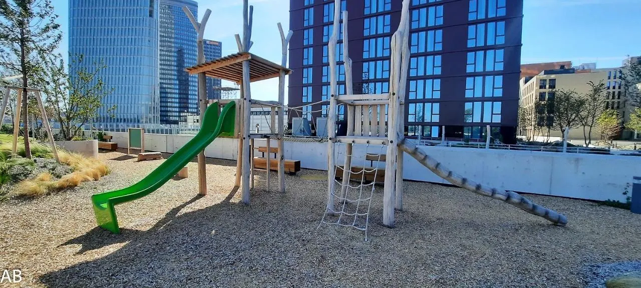 וינה Superior Apartment & Rooftop Pool אוסטריה