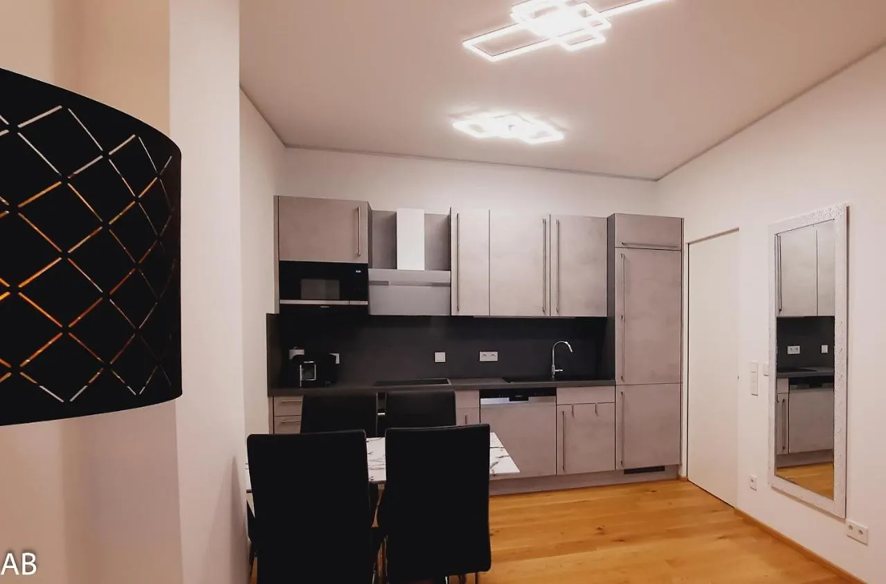 וינה Superior Apartment & Rooftop Pool