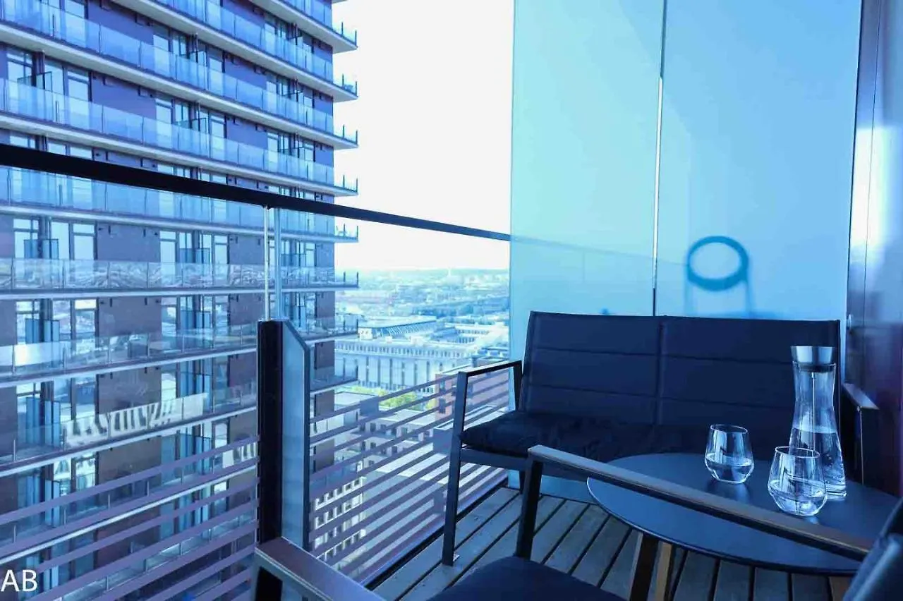 וינה Superior Apartment & Rooftop Pool