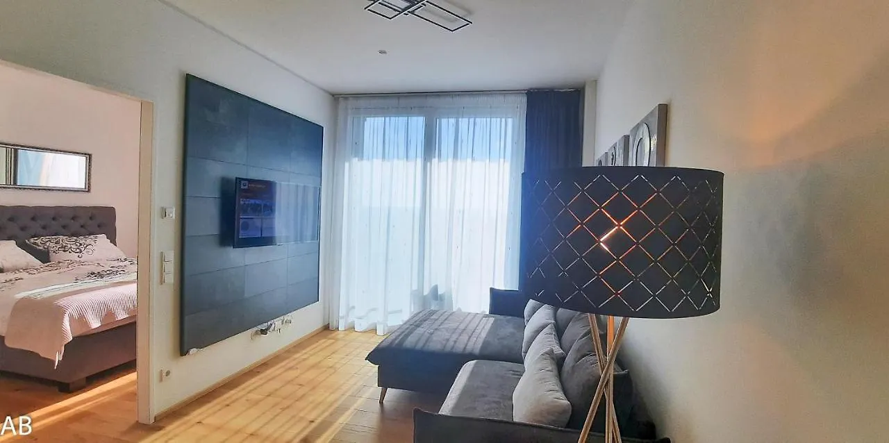 וינה Superior Apartment & Rooftop Pool 0*,