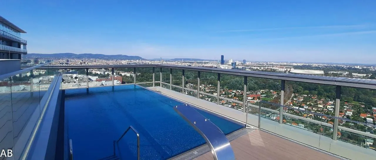 וינה Superior Apartment & Rooftop Pool 0*,  אוסטריה